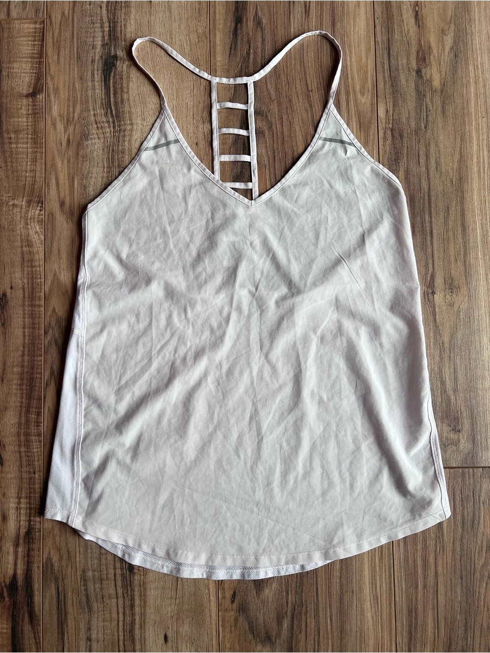 Lululemon Pale Pink Ladder-Back V-Neck Tank Top | Size Small
